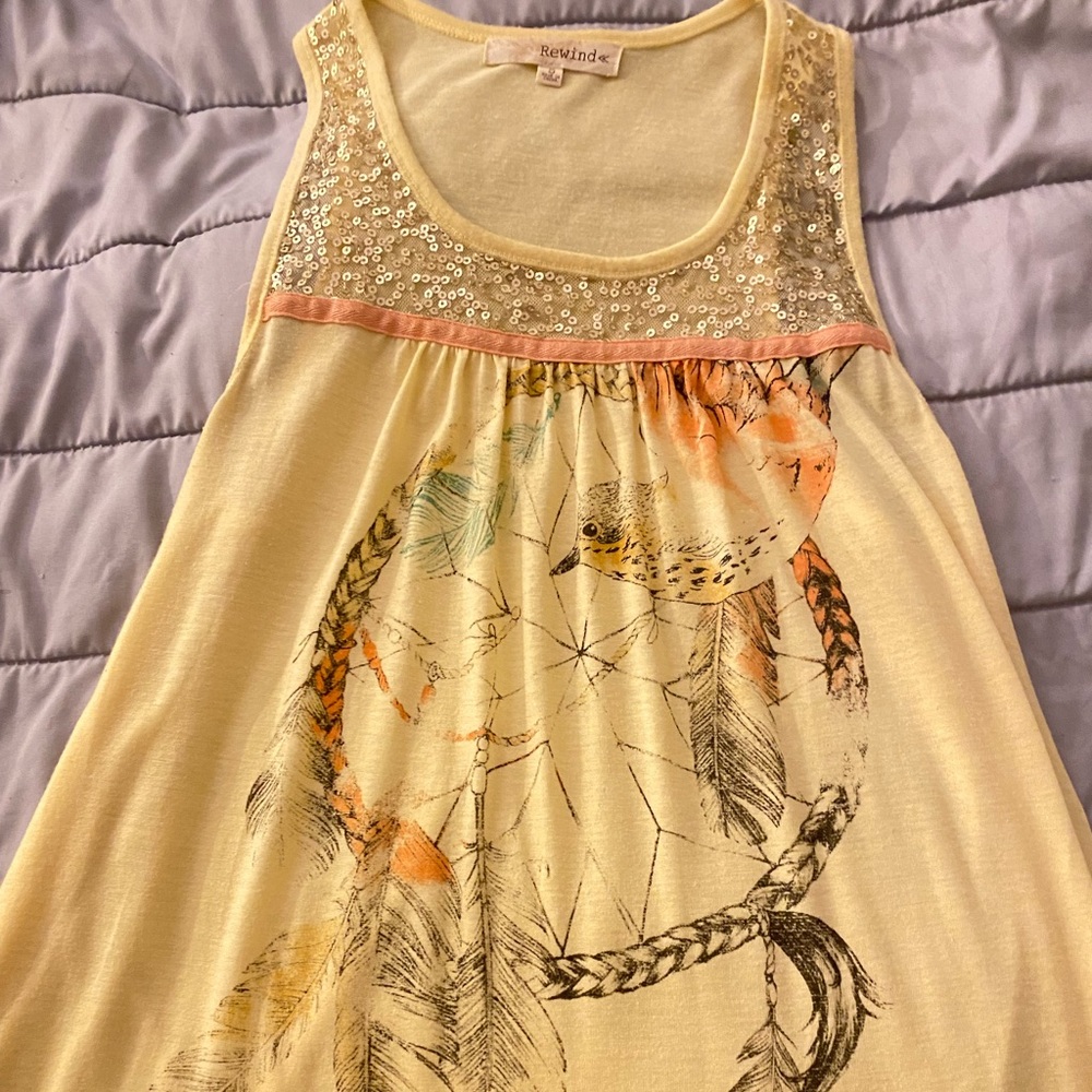 Cute tank top, like new.